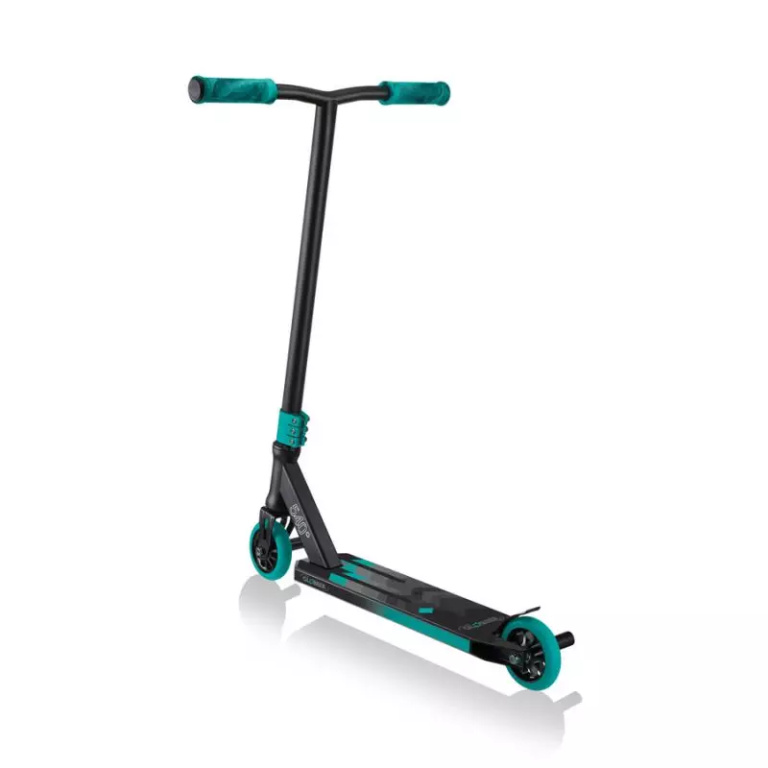 The Globber Stunt Gs 540 622-105-3 stunt scooter - Image 2