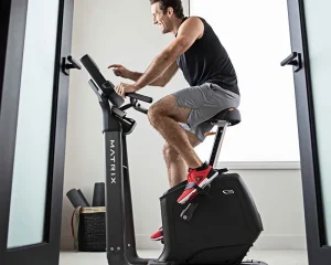 Όρθιο Ποδήλατο Γυμναστικής MATRIX UPRIGHT U50 με Κονσόλα XUR